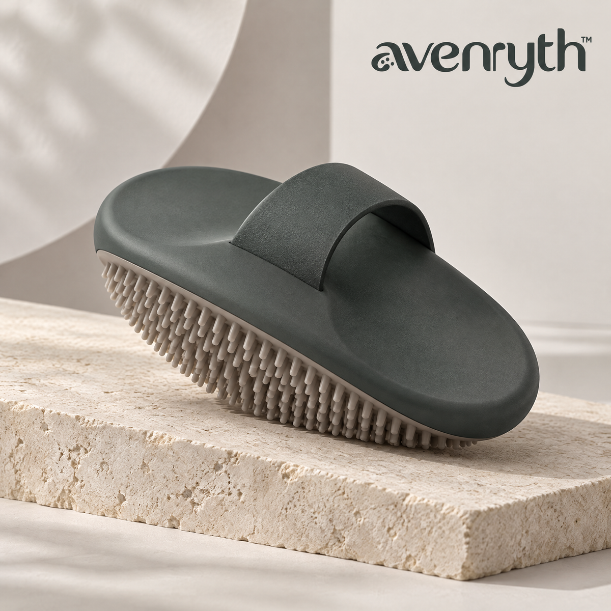 Avenryth™ Hand-Strap Grooming Brush