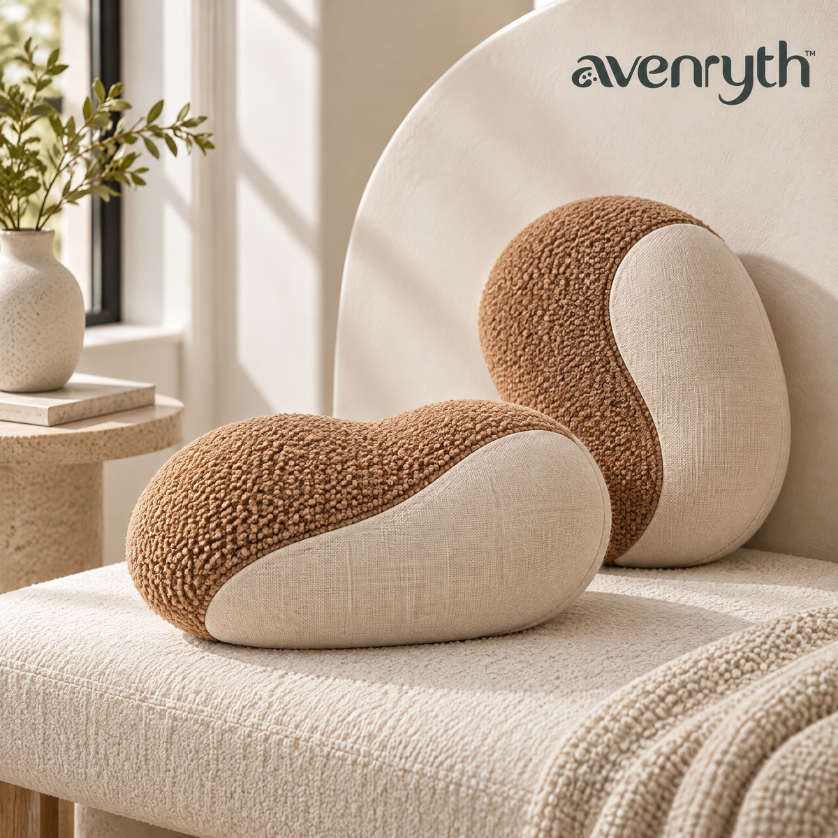 Avenryth™ Curved Pet Cushion
